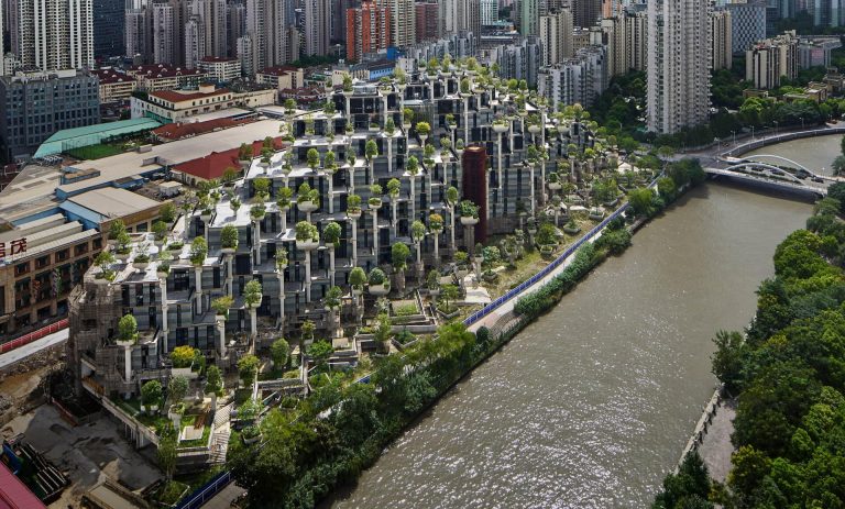 Kezd formát ölteni az 1000 fával tarkított épülettömb Sanghajban