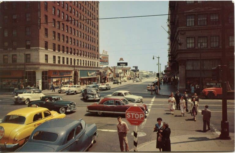 Tegyél egy autós utazást a 40-es, 50-es, 60-as évek Los Angelesében