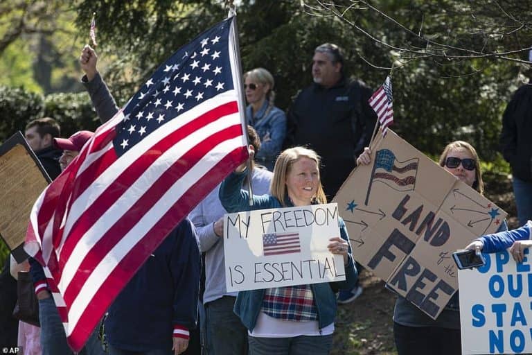 Ismét a lezárások ellen tüntettek az Egyesült Államokban
