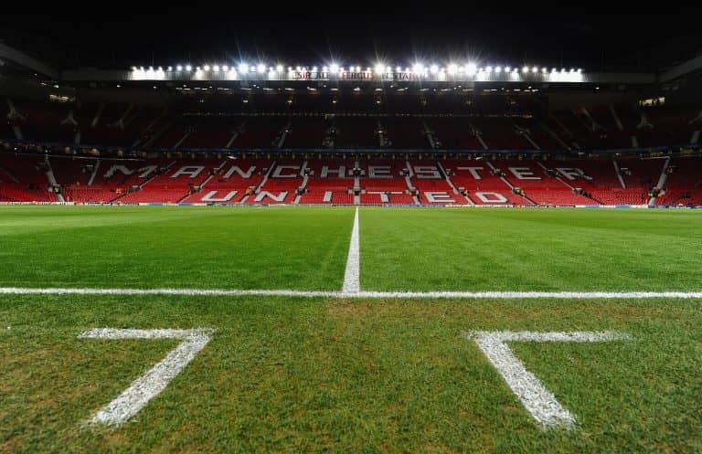 Elhalasztják a Manchester United-Liverpool rangadót a betörés miatt (videóval)