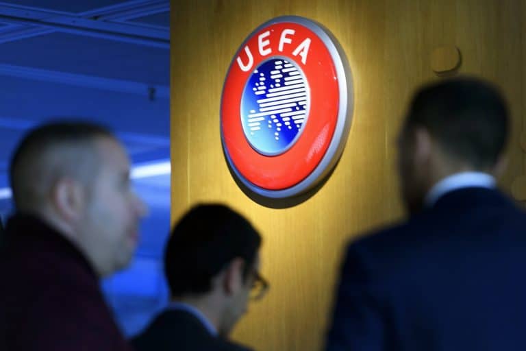 Döbbenetes mértékű veszteséget okozhat a koronavírus az európai topfutballnak