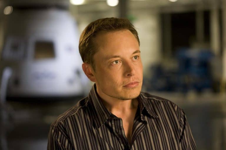 Elon Musk: „Néhány tweetem rendkívül ostobának hangzott”