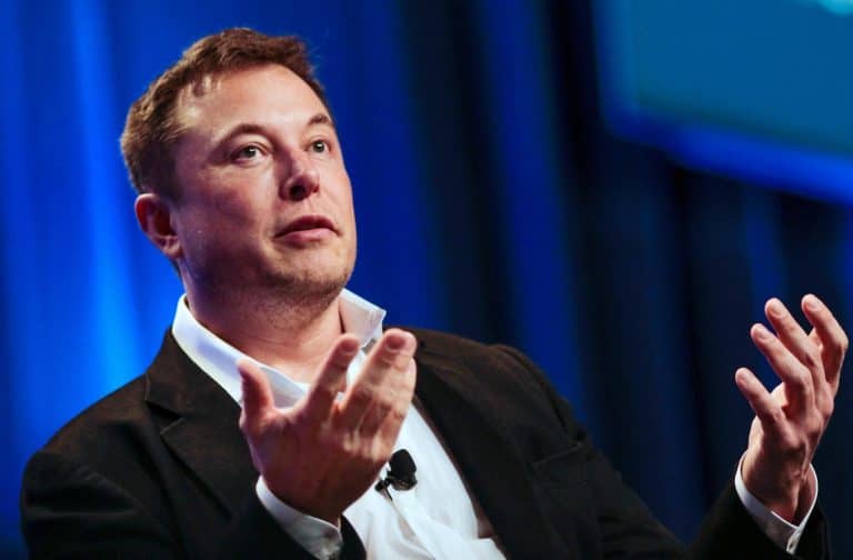Elon Musk annyira „szegény”, hogy gyakran kölcsönökre szorul?