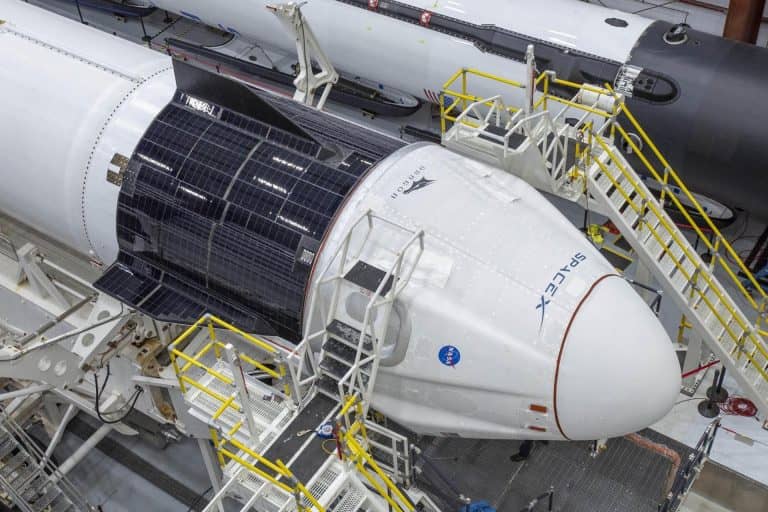A SpaceX egy privát űrutazási projektet lengetett be