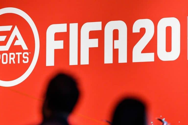 Premier League: FIFA 20 zajokkal helyettesíthetik a szurkolói hangokat a TV-közvetítésekben