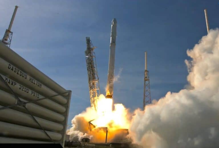 A SpaceX tengerparti kilövő-állomásokat és űrkikötőket építhet a jövőben
