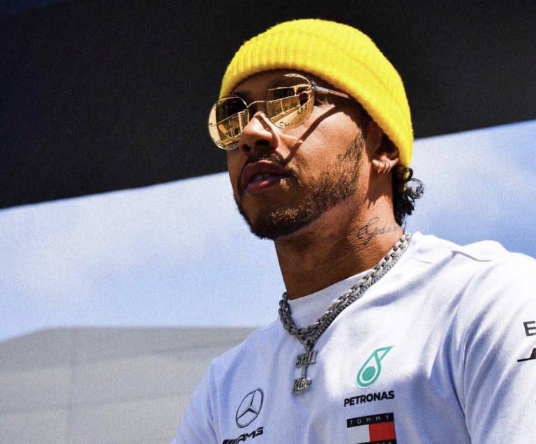 Lewis Hamilton szerint a Forma-1 csendben van George Floyd halála kapcsán