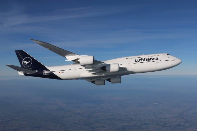 22 ezer embert küld el a Lufthansa