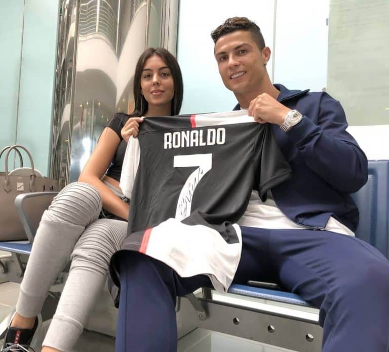 Cristiano Ronaldo szerelme a 70-es évekbe repít vissza bennünket, de hogyan…