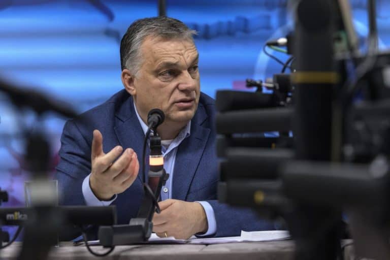 Orbán: szeptembertől déli irányba senki ne foglaljon nyaralást