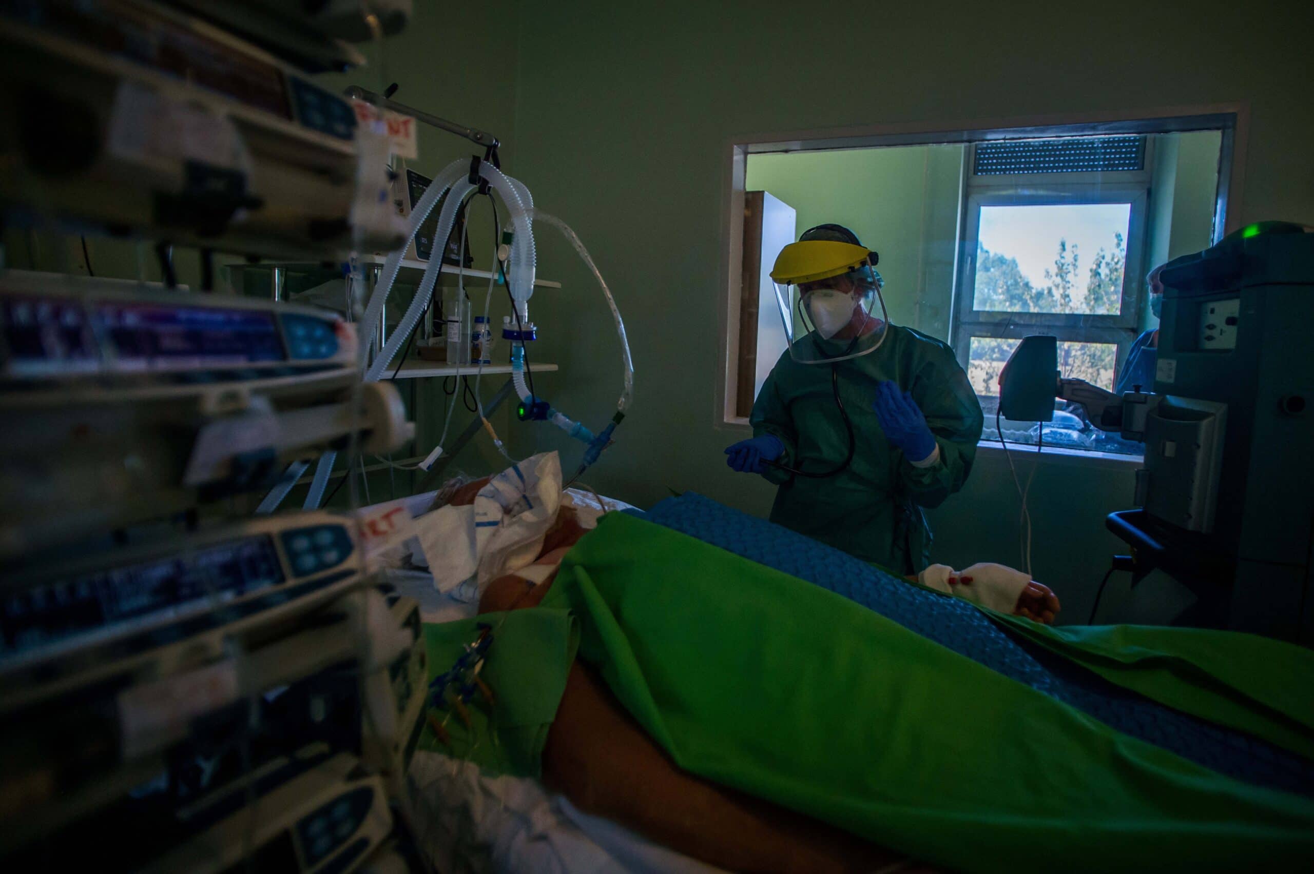 Egyszerű vérteszttel kimutatható, kik halhatnak bele legnagyobb eséllyel a koronavírus-fertőzésbe