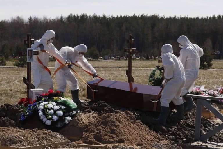 Decemberre sokkal halálosabbá válhat a koronavírus-járvány