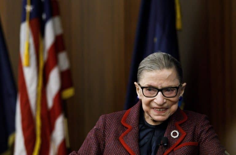 Meghalt Ruth Bader Ginsburg, az amerikai Legfelsőbb Bíróság ikonikus bírója