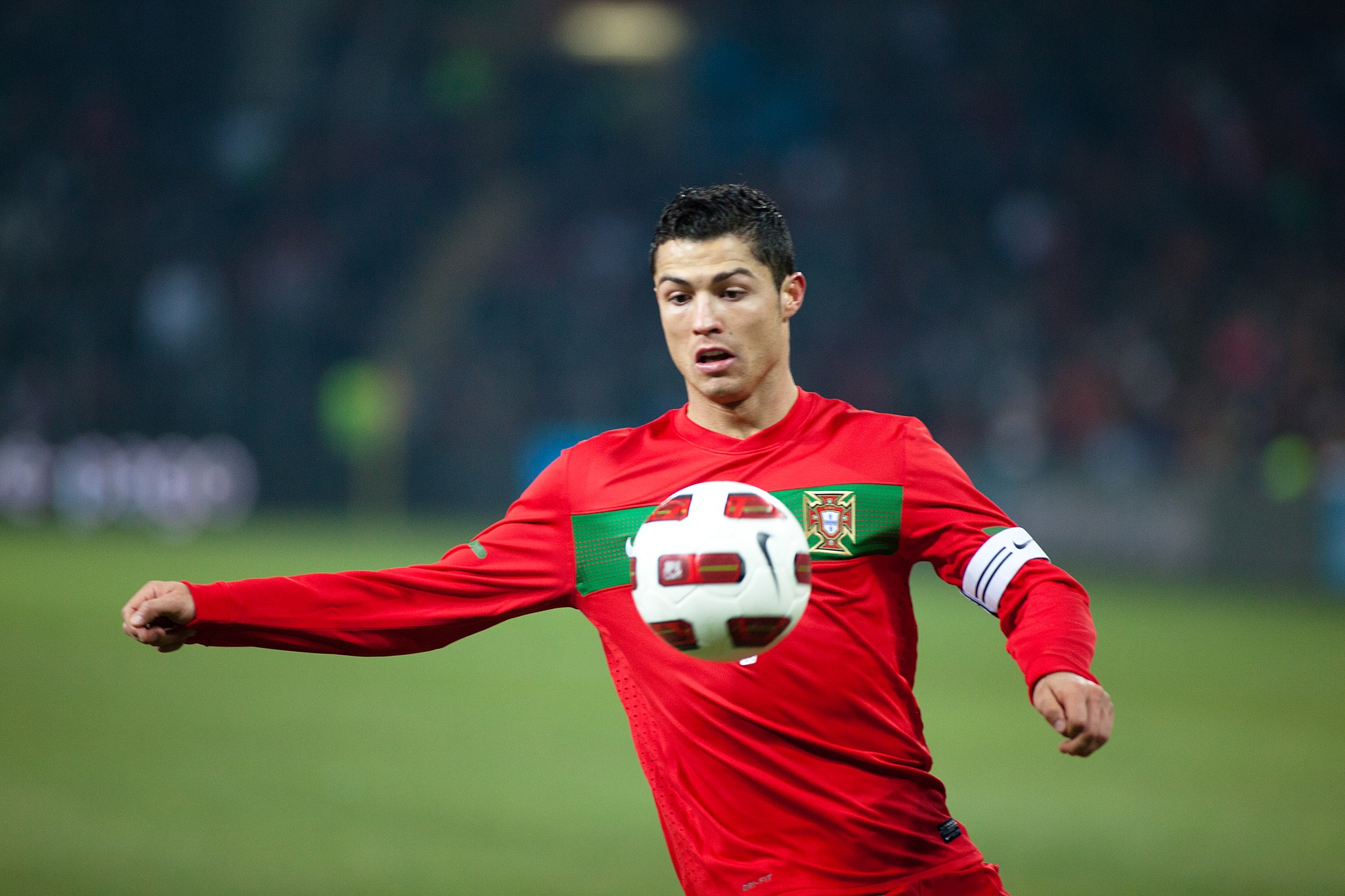 lánytestvér Különbség lapossá tenni ronaldo soccer jersey portugal  veszteség Jelentkezési költség Könyörtelen