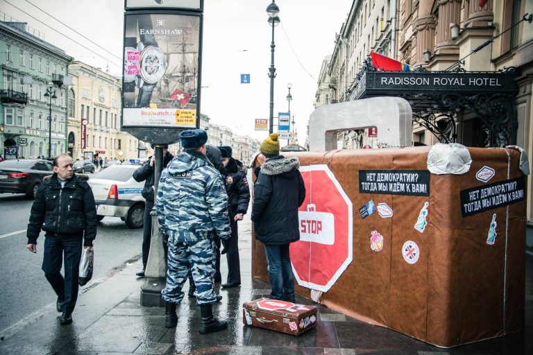 Meghalt egy orosz ellenzéki újságíró, miután felgyújtotta magát: érdekes utolsó üzenetet hagyott