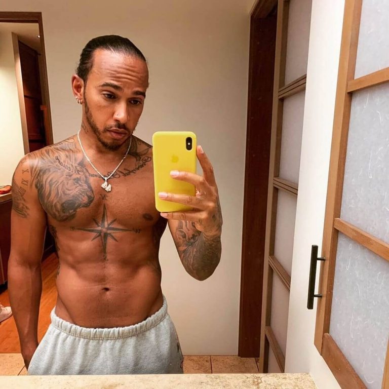 Ennél lazább már nem is lehetne Lewis Hamilton