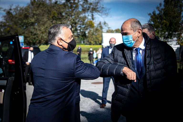 Orbán Viktor a szabályok betartására hívta fel a figyelmet: hétfőtől új világ jön