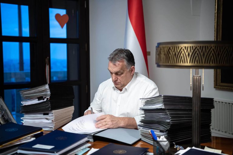 Orbán Viktor válaszolt arra a kérdésre, hogy megkapta-e már a koronavírus elleni oltást