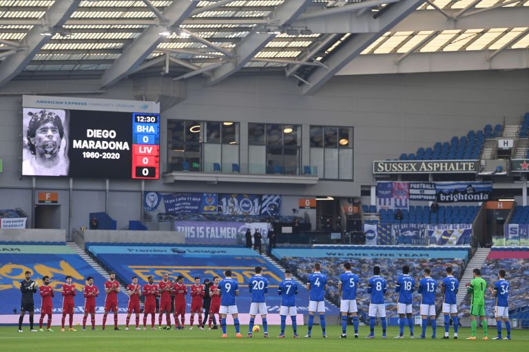 Hivatalos: Diego Maradona tiszteletére átnevezte stadionját a Napoli