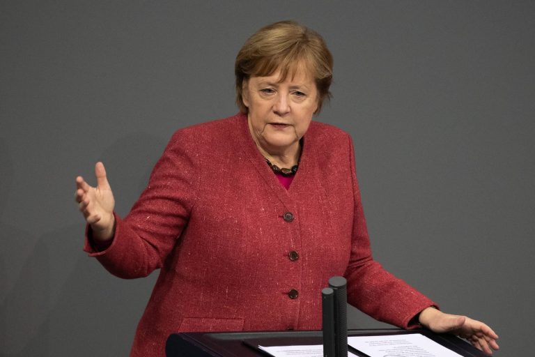 Merkel arra kérte a német lakosságot, hogy ne öljék meg a nagyszüleiket karácsonykor