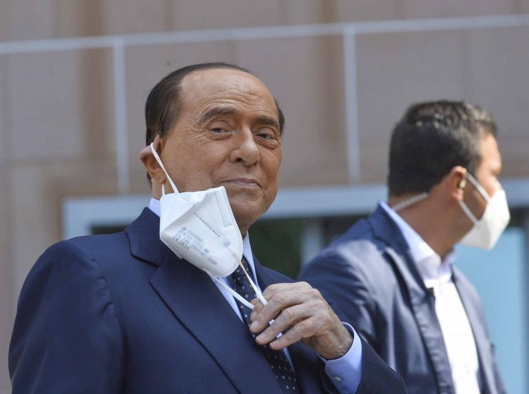 Szívproblémák miatt kórházba került Silvio Berlusconi