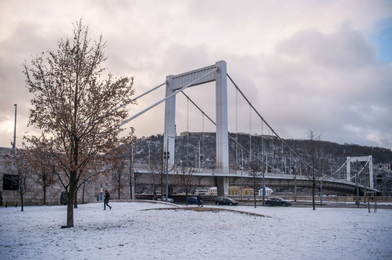 Uniós bírságot szabtak ki Magyarországra