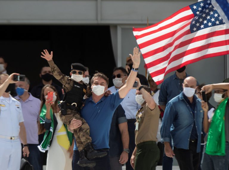 A brazil QAnon mozgalom az összes közül a legmeredekebb teóriával állt elő