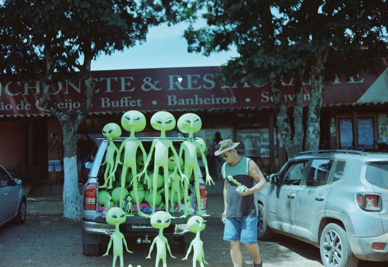 Egy UFO-jelentésben részletezik a „nehezen megmagyarázható” észleléseket