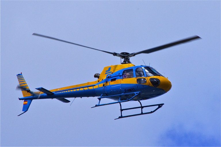 Egy helikopter pilóta 129 kilométert repült egy szendvicsért