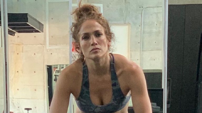 Eszméletlenül szexi Jennifer Lopez ezen a képen, büntet a teste