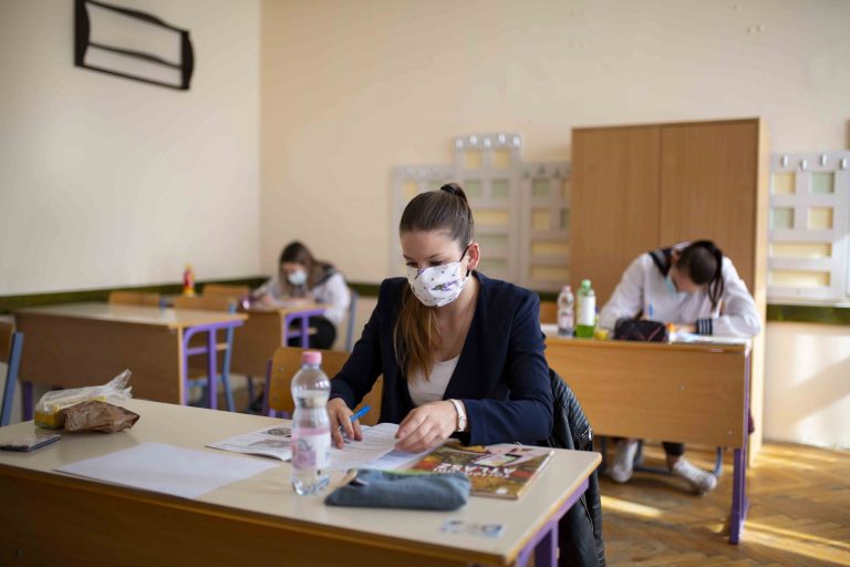 Nem változnak a járvány ellenére sem az idei érettségik