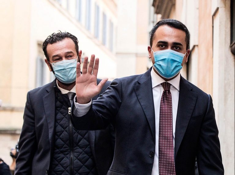 Két orosz állampolgárt is kiutasítottak Olaszországból kémkedés vádjával