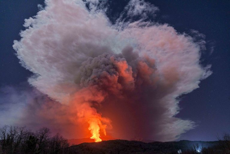 Két hét alatt már hetedik alkalommal tört ki az Etna