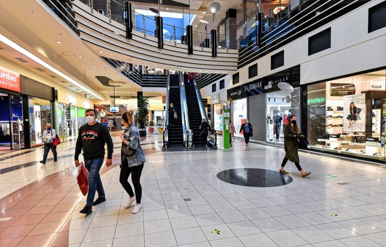 A boltzár ellenére jelentős a forgalom a MediaMarkt felületein