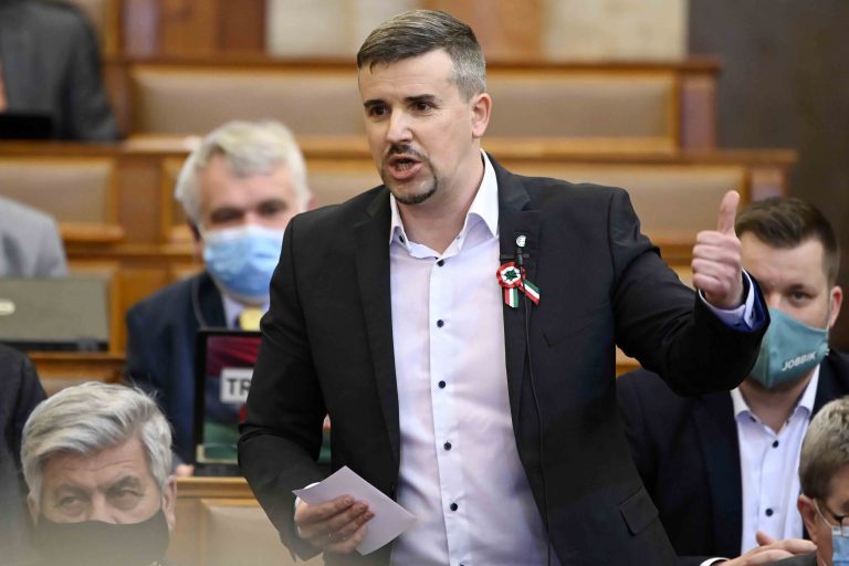 Egy az egy ellen szeretne megmérkőzni a Jobbik a Fidesszel