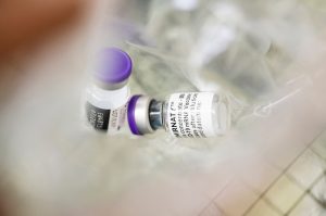 Most már bármely regisztráltnál csöröghet az oltásra hívó telefon