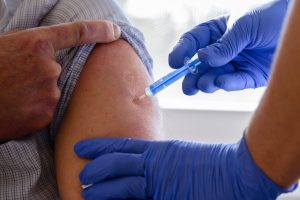 Emberi hiba miatt veszett kárba 15 millió koronavírus elleni vakcina