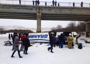 Több gyermek is elhunyt egy orosz buszbalesetben