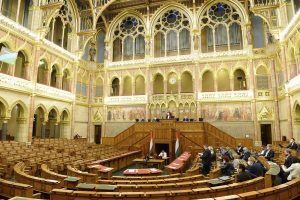 Közös kéréssel fordultak a kormányhoz az ellenzéki pártok