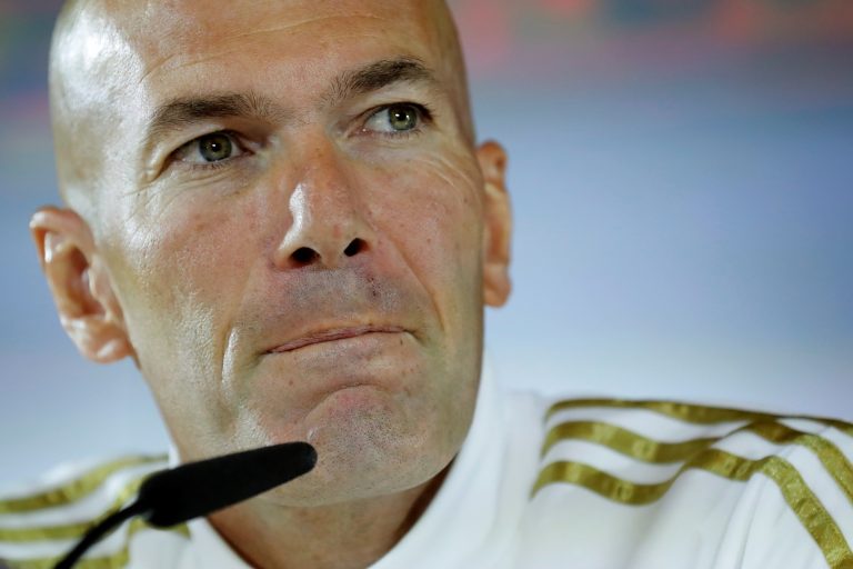 Zidane-nak kezd elege lenni a sok pletykából