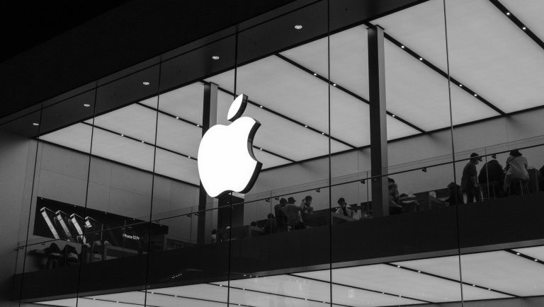 27 milliárd dolláros pénzbüntetést kaphat az Apple az Európai Uniótól