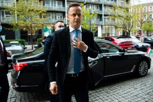 Öt napos keleti túrába kezd Szijjártó Péter, hét országot látogat meg