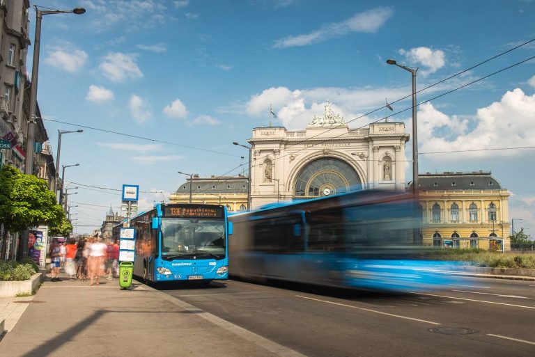 Olyan gyakran fordul elő erőszak a buszsofőrök ellen, hogy a belügyminiszterhez fordultak segítségért