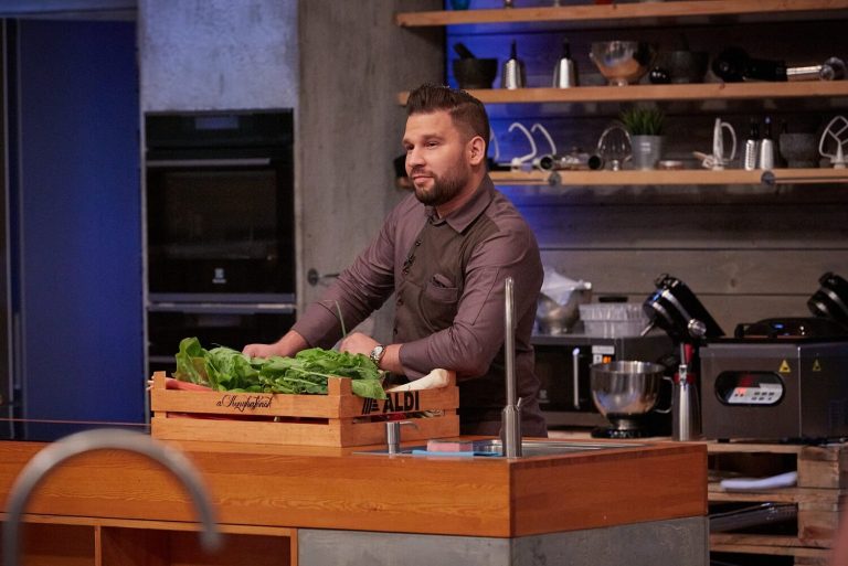 Hatalmas megtiszteltetés érte Rácz Jenőt