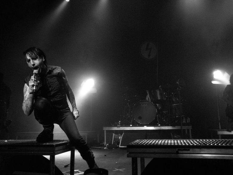 Letartóztatási parancsot adtak ki Marilyn Manson ellen New Hampshire-ben