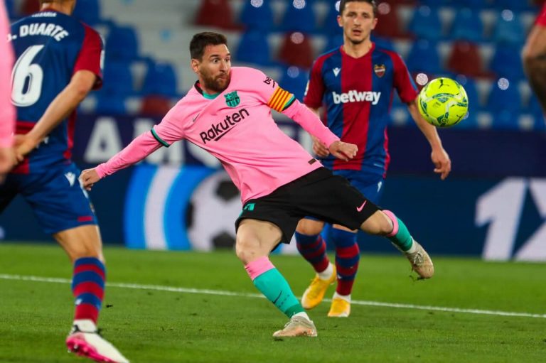 Fél lépésre attól a Barcelona, hogy megszerezze Messi egyik legjobb barátját