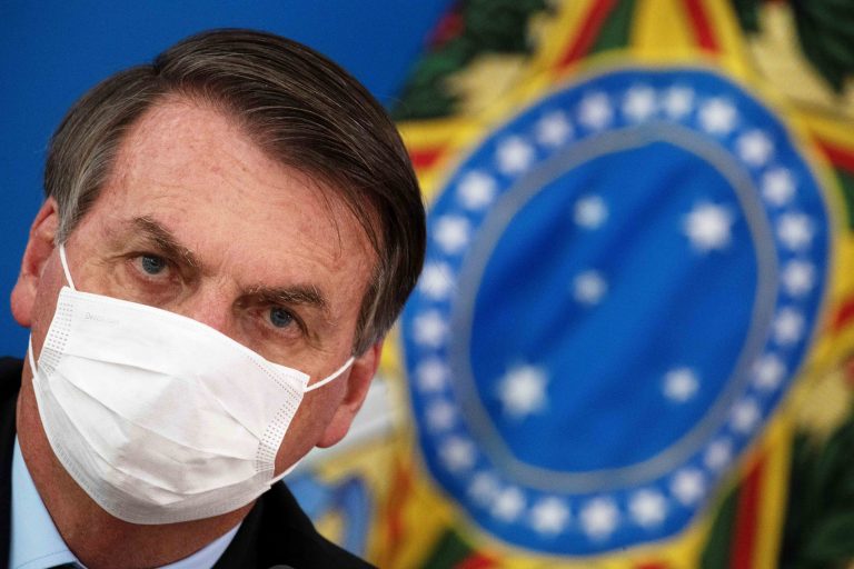 Koronavírus – Bolsonaro egyszer sem kérte a vakcinákat, helyette a nyájimmunitást célozta meg