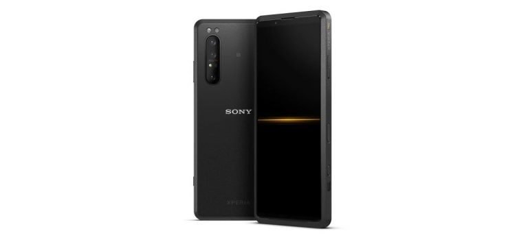 Íme a Sony egymillió forintos mobiltelefonja, amely mától előrendelhető