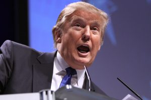 Donald Trump: Biden a harmadik világháborút kockáztatja Oroszországgal