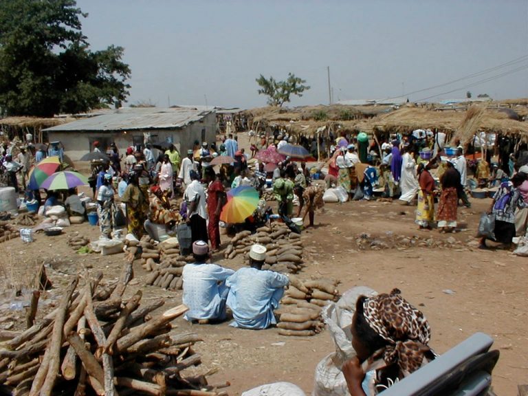 Fegyveresek 90 falubelit öltek meg Nigéria északi régiójában